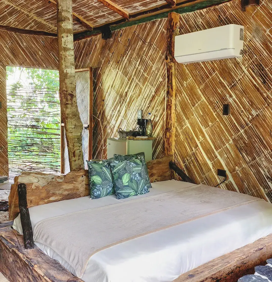 Ébano Cabin